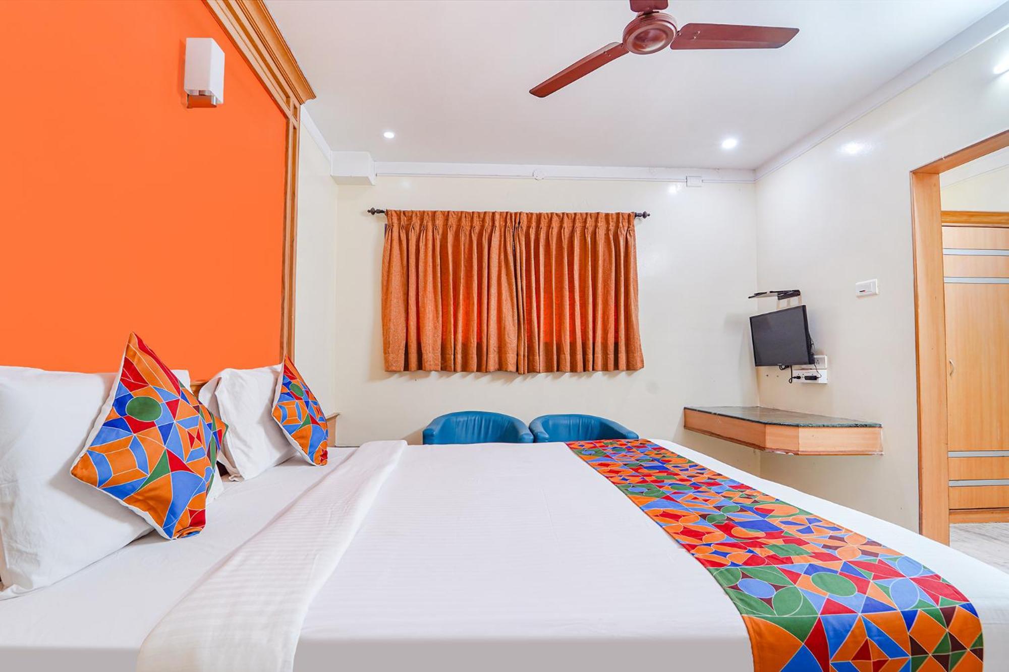 Fabhotel Ess Paradise - Nr Bus Stand Коимбаторе Екстериор снимка