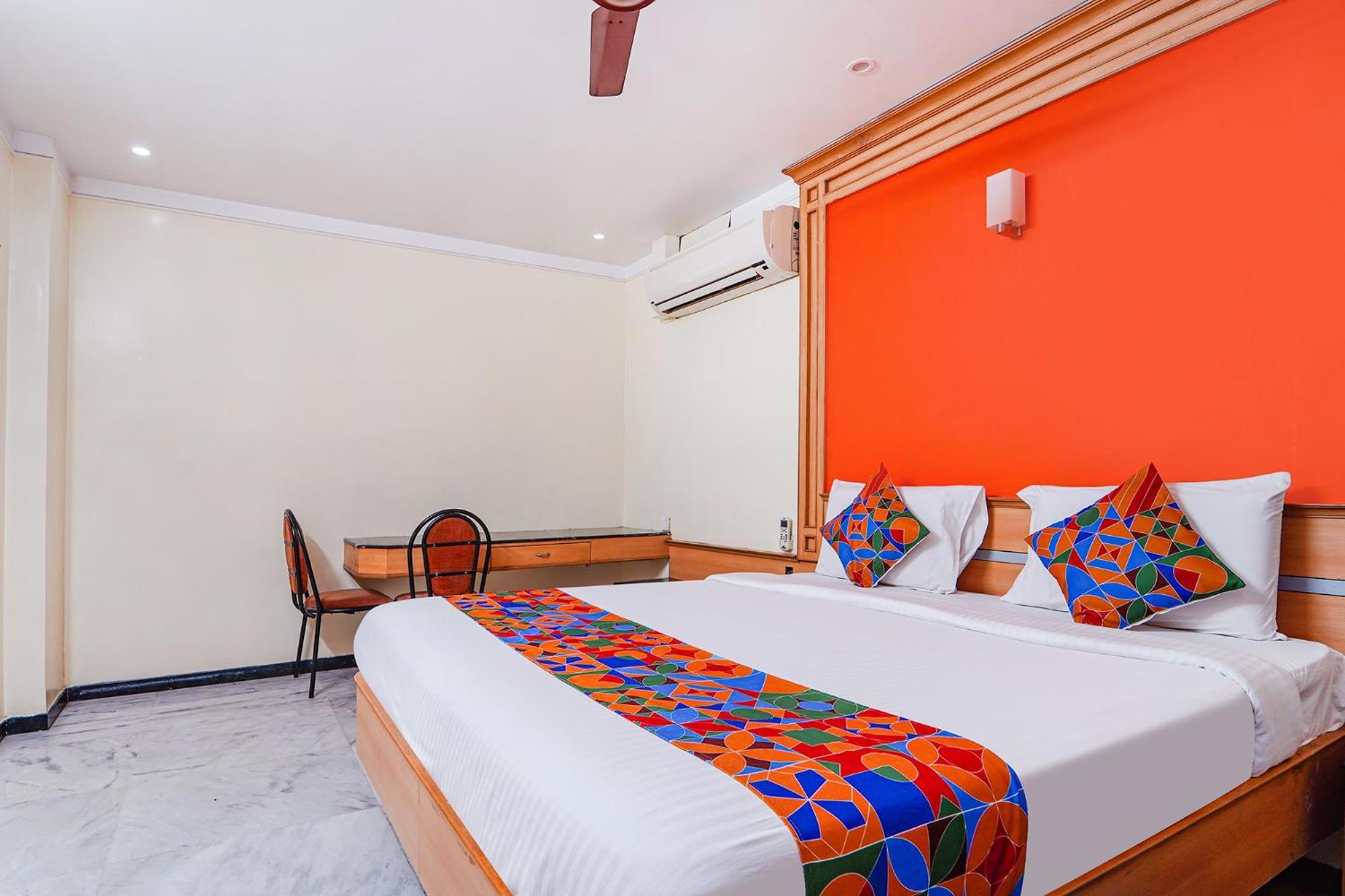 Fabhotel Ess Paradise - Nr Bus Stand Коимбаторе Екстериор снимка