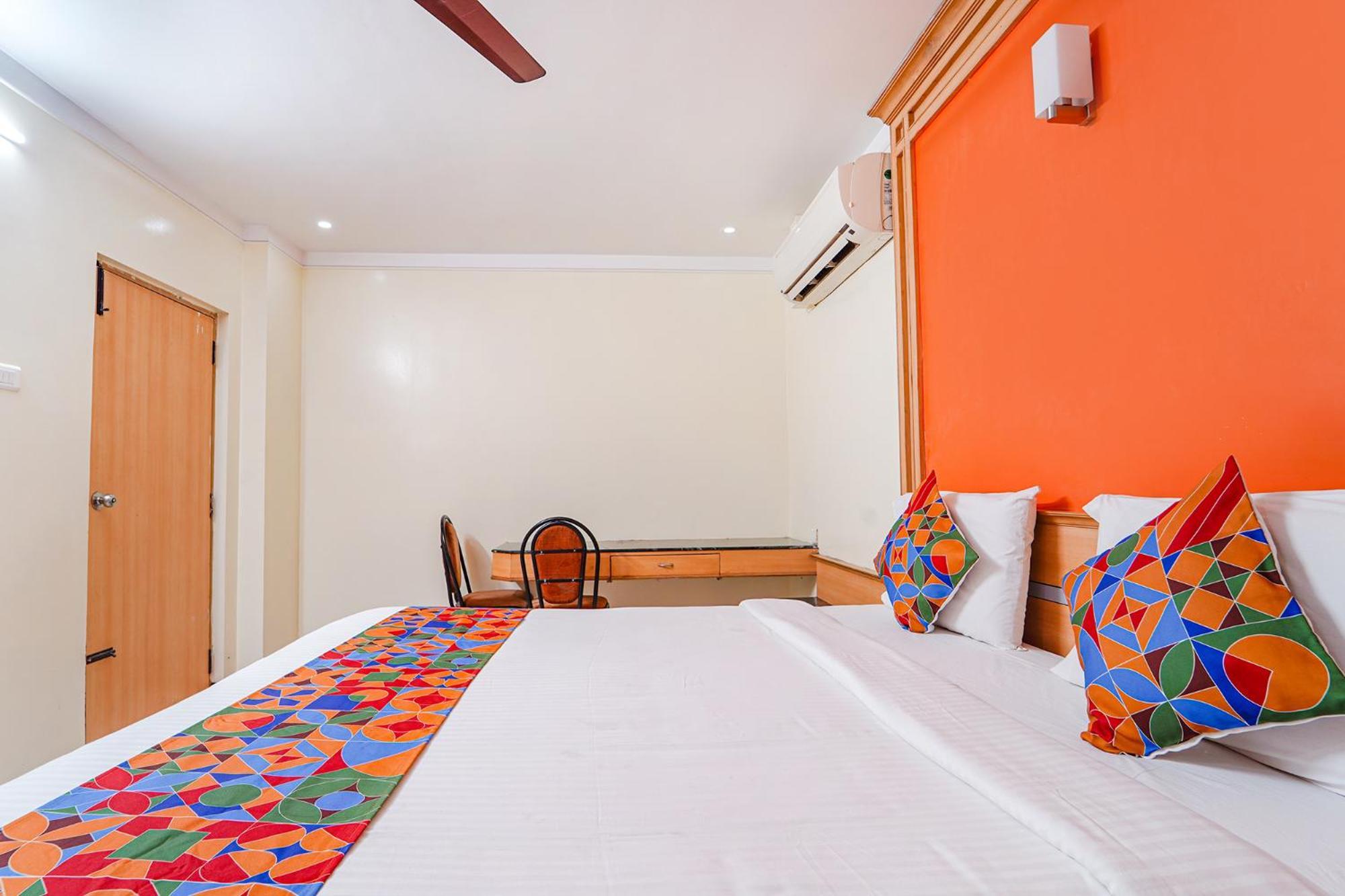 Fabhotel Ess Paradise - Nr Bus Stand Коимбаторе Екстериор снимка