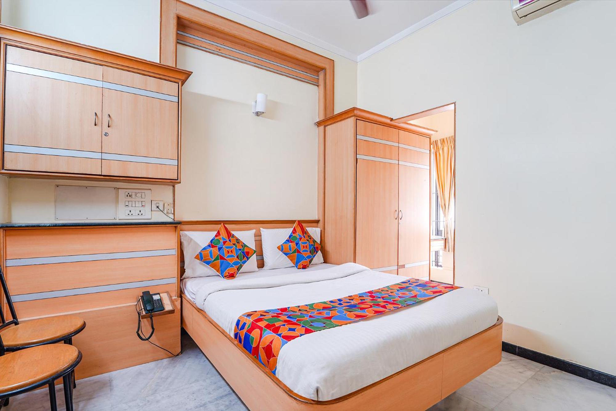 Fabhotel Ess Paradise - Nr Bus Stand Коимбаторе Екстериор снимка