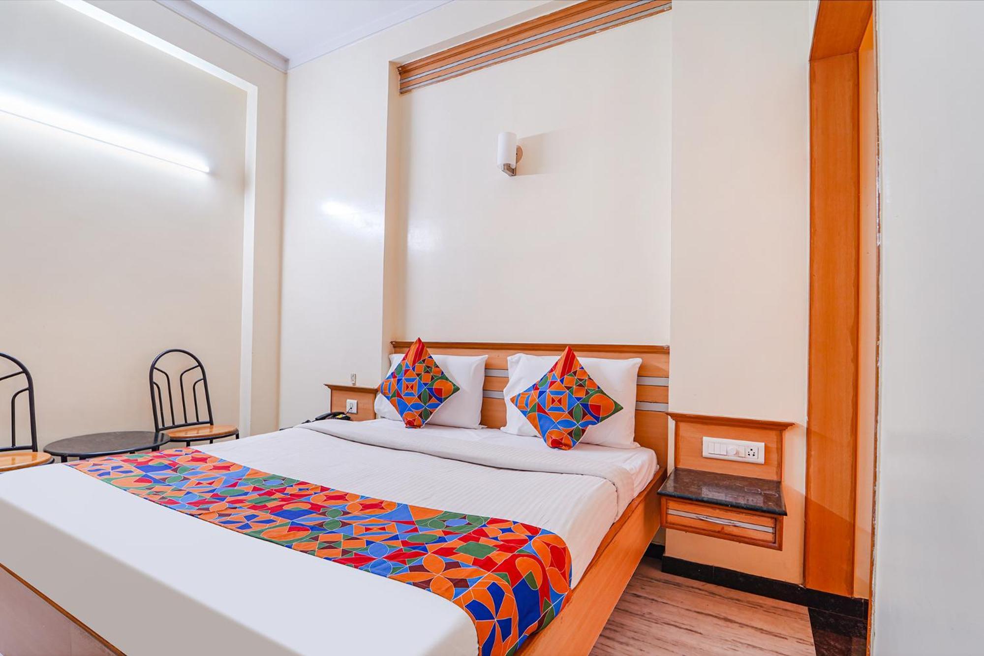 Fabhotel Ess Paradise - Nr Bus Stand Коимбаторе Екстериор снимка