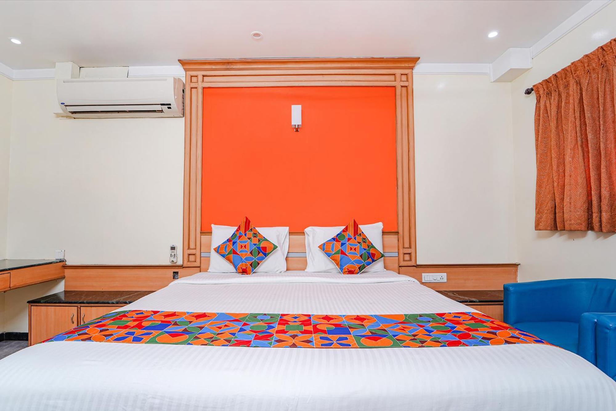 Fabhotel Ess Paradise - Nr Bus Stand Коимбаторе Екстериор снимка