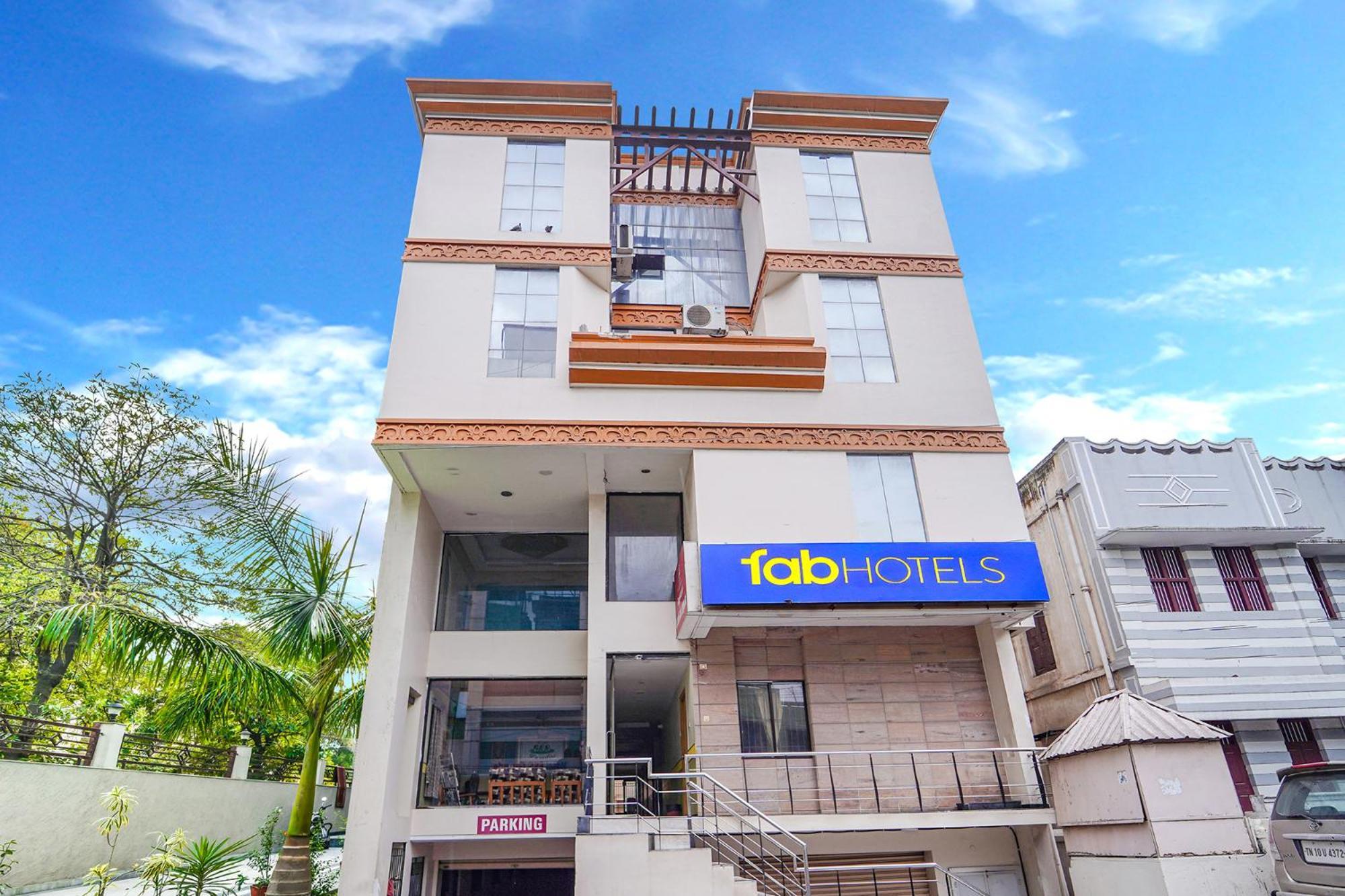 Fabhotel Ess Paradise - Nr Bus Stand Коимбаторе Екстериор снимка